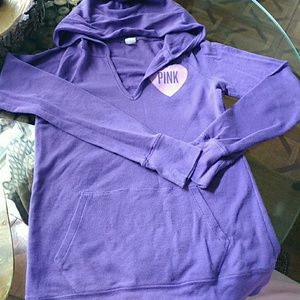 Comfortable long sleeve lounging t-shirt